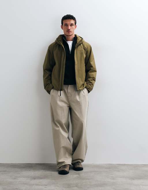 The North Face Range LT jack met capuchon in kaki, 2 van 5