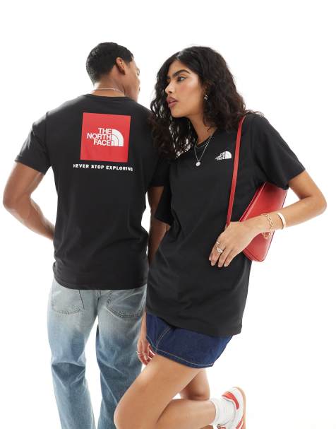 The North Face – Red Box – Czarny T-shirt z nadrukiem w ramce na plecach - view 1
