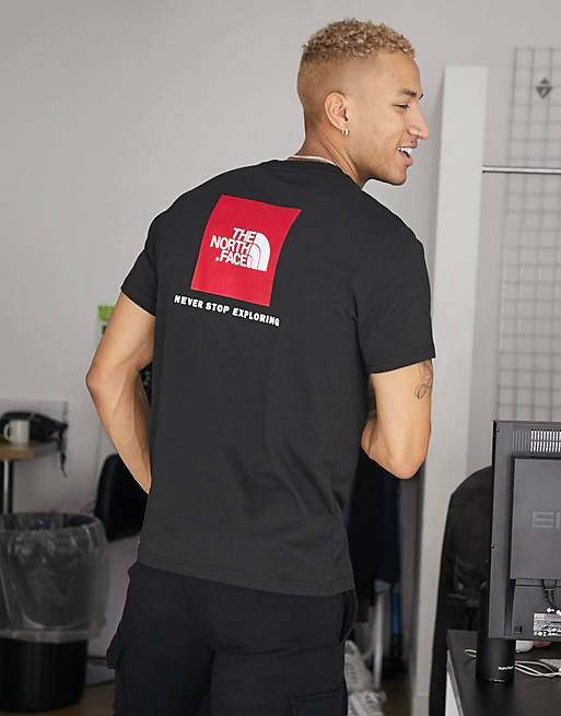The North Face - Red Box - T-shirt in zwart