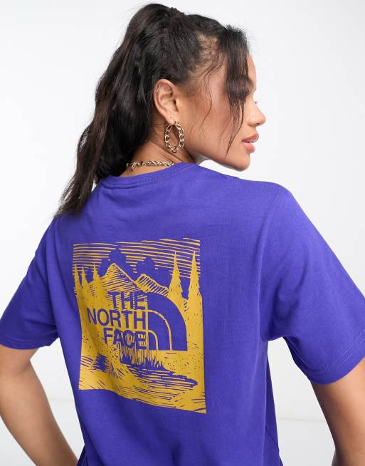 The North Face – Redbox Celebration – T-Shirt in Dunkelblau mit Print hinten, exklusiv bei ASOS