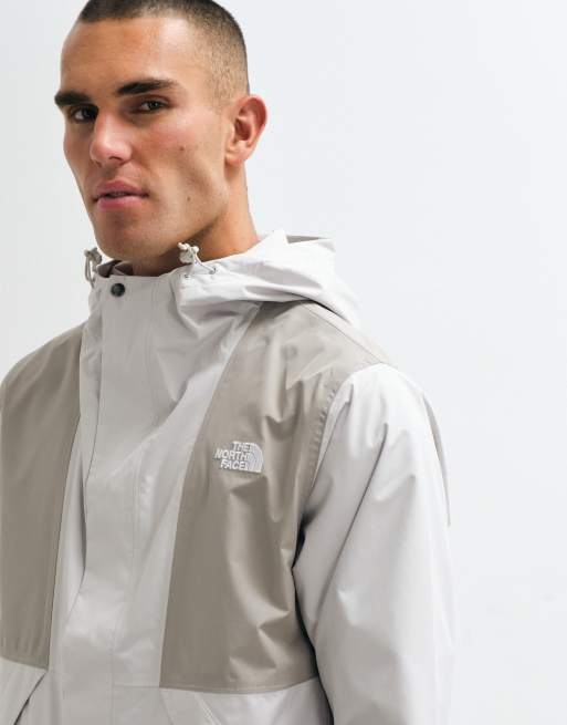 The North Face Reign On 2.0 jakke med hætte i grå, 5 af 5