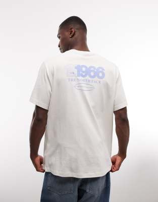 Relaxed-Fit-T-Shirt in Wollweiß mit „Track"-Rückenprint Weiß XS
