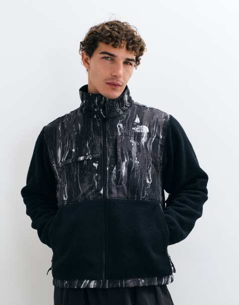 The North Face Retro Denali jacket in black print - view 1