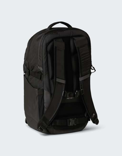 The North Face Router rugzak in tnf black-tnf black-npf, 3 van 4