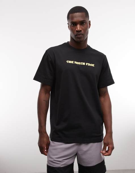 The North Face - Ruimvallend T-shirt met logo in zwart - view 1