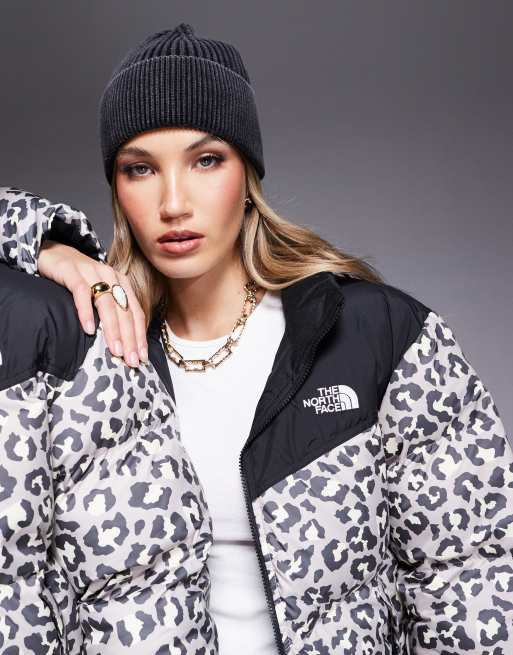 The North Face Saikuru logo puffer jacket in grey leopard print exclusive to ASOS