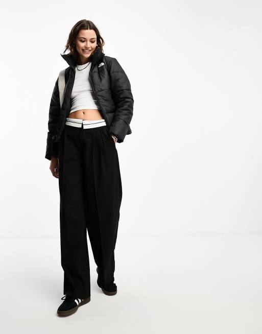 The North Face Saikuru puffer jacket in black, 4 of 4