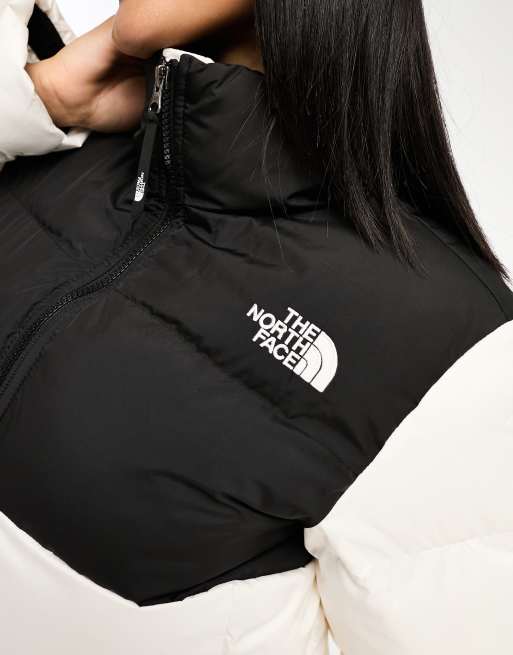 The North Face Saikuru puffer jacket in cream and black