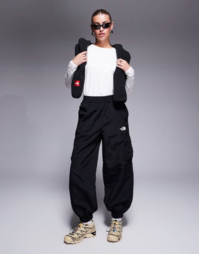 パンツ THE NORTH FACE 7 SUMMITS 95 Himalayan The North Face Seven Summits Himalayan cargo track pants in black