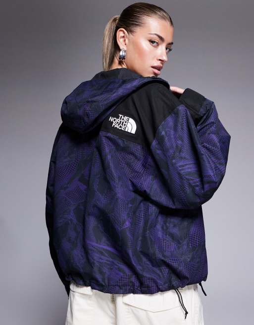 The North Face Seven Summits Mountain Mono Wasserdichte Jacke in Lila mit Bergmotiv