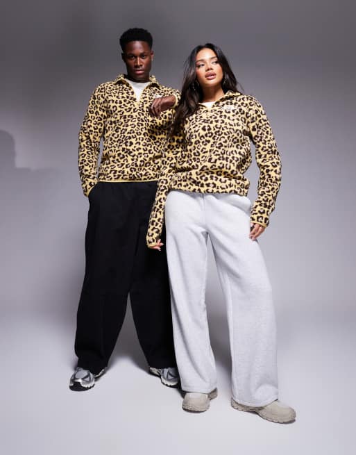 The North Face - Shispare - Pile leopardato con logo e zip corta - In esclusiva per ASOS, 2 di 4
