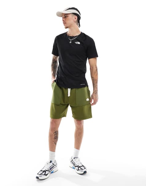 The North Face - Short décontracté en tissu éponge - Olive - view 1
