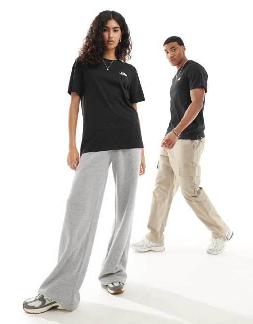 The North Face Simple Dome logo t-shirt in black, 4 of 4