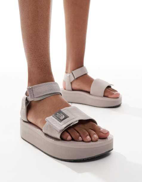 The North Face – Skeena – Sandalen in Grau mit Plateausohle - view 1