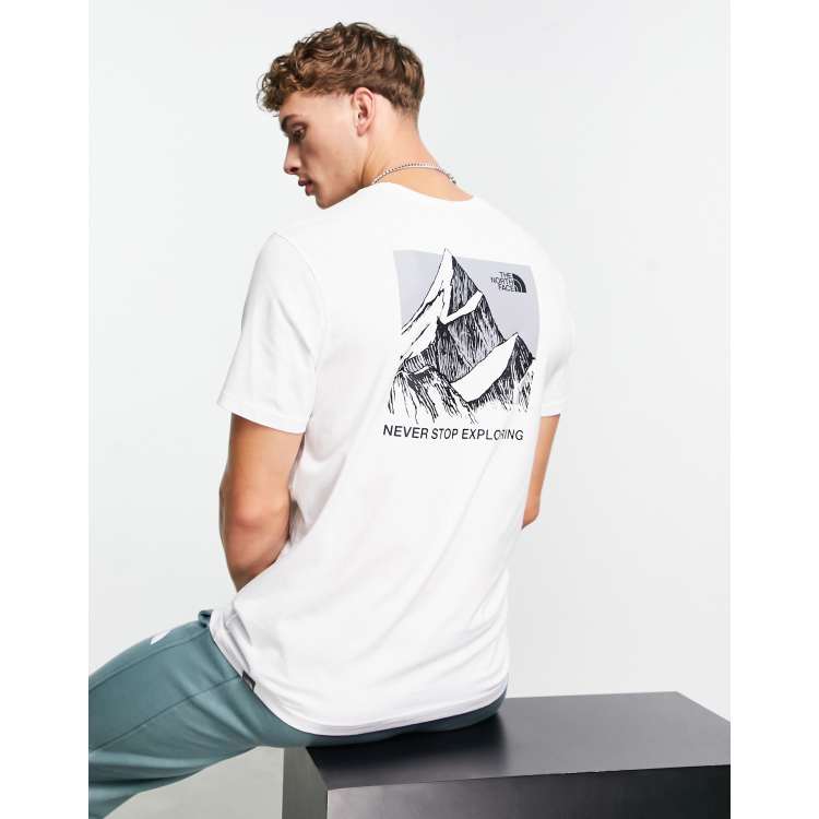 toevoegen aan schuld bijtend The North Face - Sketch Box - T-shirt met print op de achterkant in wit,  exclusief bij ASOS | ASOS