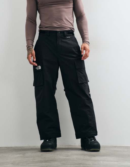 The North Face Slaydee cargo pant in black, 2 of 5