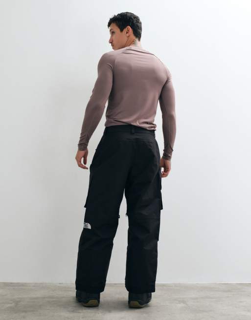 The North Face Slaydee cargo pant in black, 5 of 5