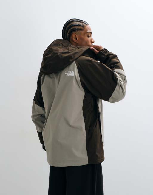 The North Face Slider jacket in stone white and dark brown, 3 of 5
