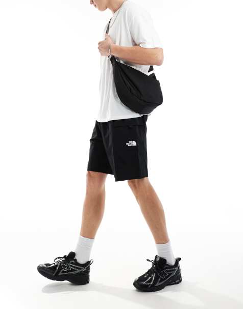 The North Face - Sorte shorts med logo og lommer - view 1