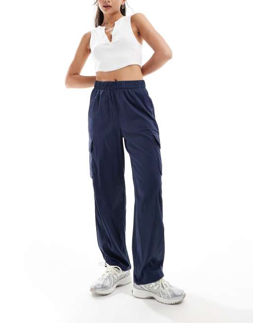 The North Face Spring Peak cargo pants in navy | ASOS