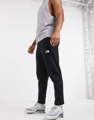 black north face sweatpants