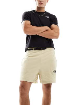 Stratus shorts in beige-Neutral