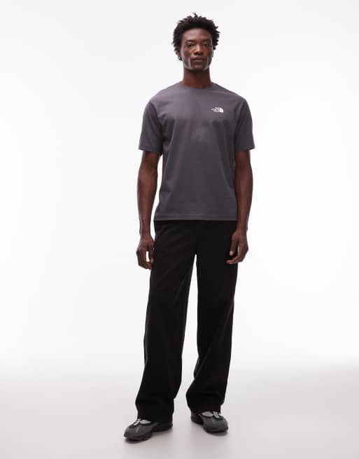 The North Face - Street Bear - Off-grå og oversized T-shirt med rygprint, 2 af 5