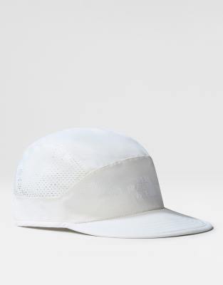 The North Face Summer run hat in white dune