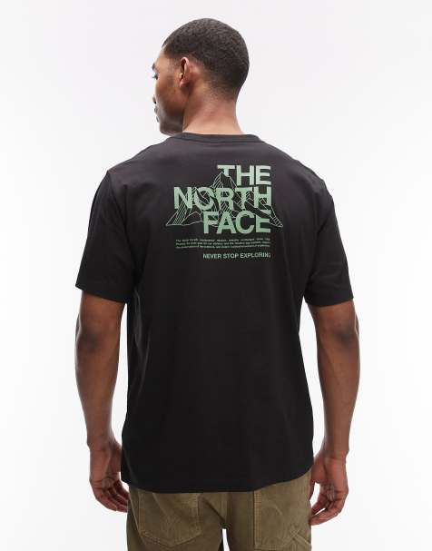 The North Face – Svart t-shirt med bergstryck baktill - view 1
