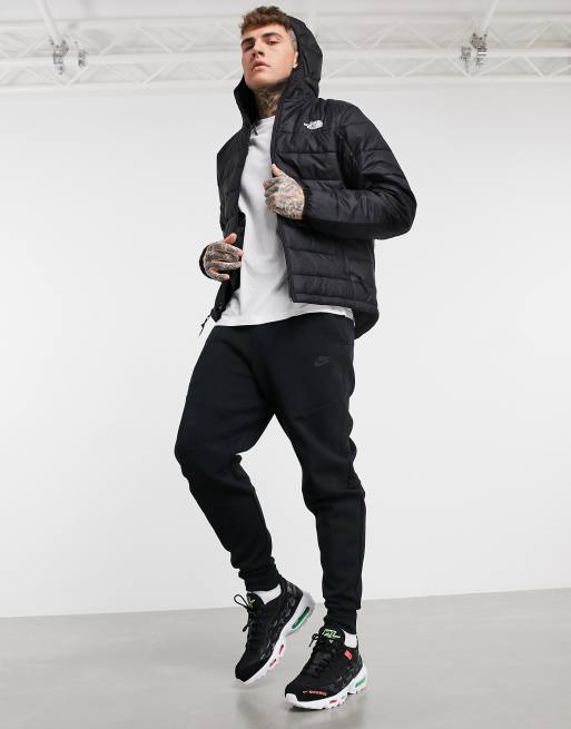 The North Face Synthetic jacket in black - Exclusive at ASOS