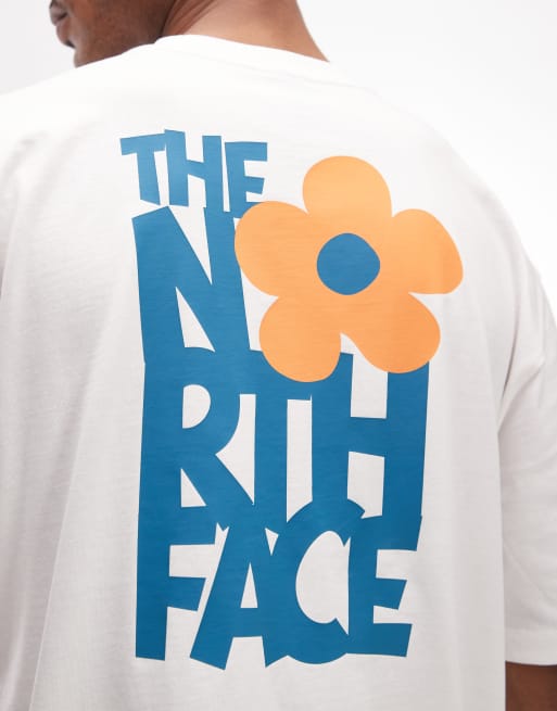 The North Face - T-shirt bianca con stampa sul retro con fiore, 5 di 5