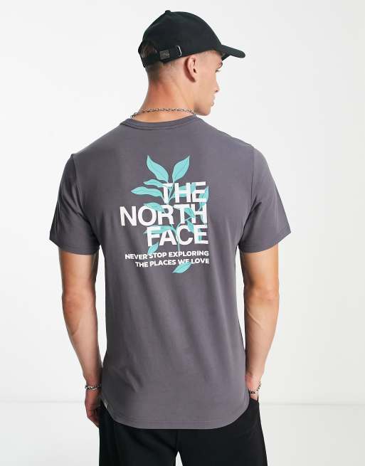 The North Face - T-shirt met grafische bladprint op de achterkant in grijs, exclusief bij ASOS