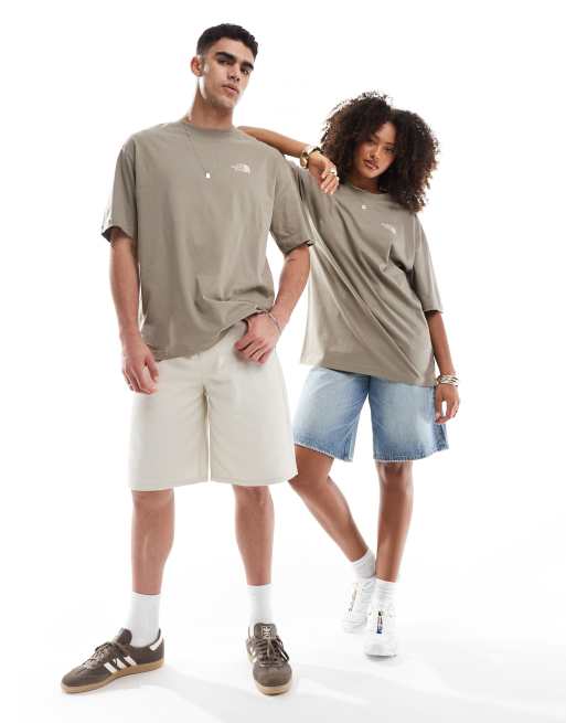 The North Face - T-shirt oversize avec imprimé carte postale Yosemite au dos - Gris champignon, 3 de 4