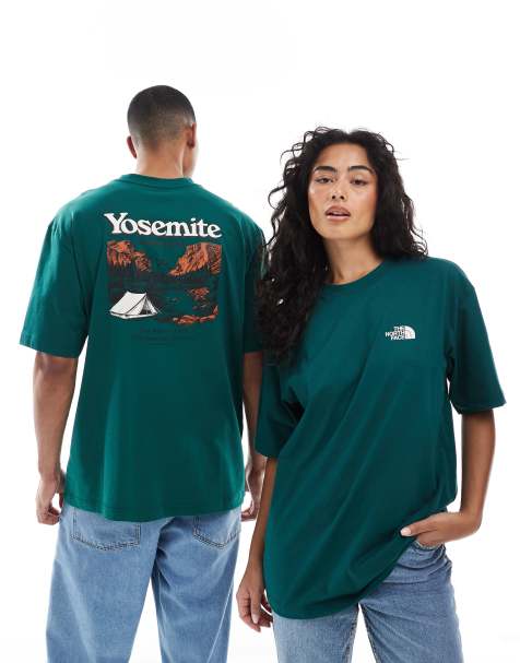 The North Face - T-shirt oversize con stampa di cartolina "Yosemite" sul retro verde scuro - view 1