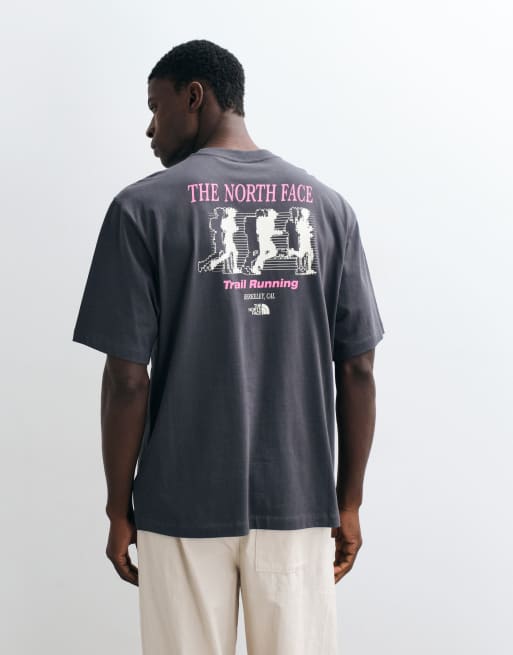 The North Face T-shirt oversize Digital Runner grigia, 5 di 5