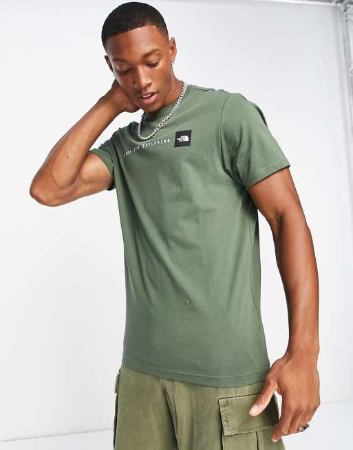 The North Face – T-shirt w kolorze khaki z napisem „Never Stop Exploring”