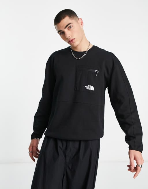 The North Face Tech sweatshirt in black