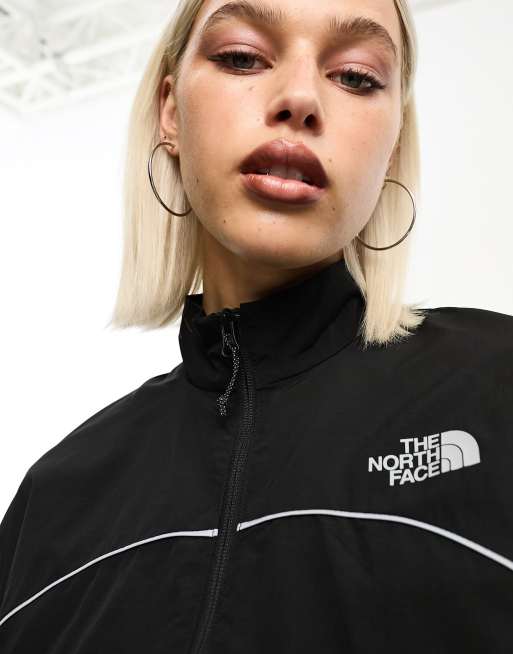 The North Face Women's Tek Piping Wind Jacket is blocking the winter  weather so you can keep your days going with ease.🔥⁠ ⁠ #jdsports…