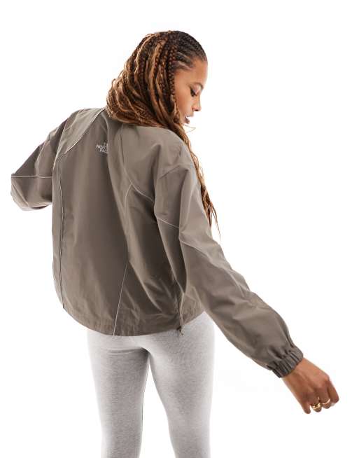 The North Face Women's Tek Piping Wind Jacket is blocking the