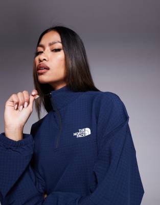 The North Face Tekware Grid Quarter Zip Jacket In Navy