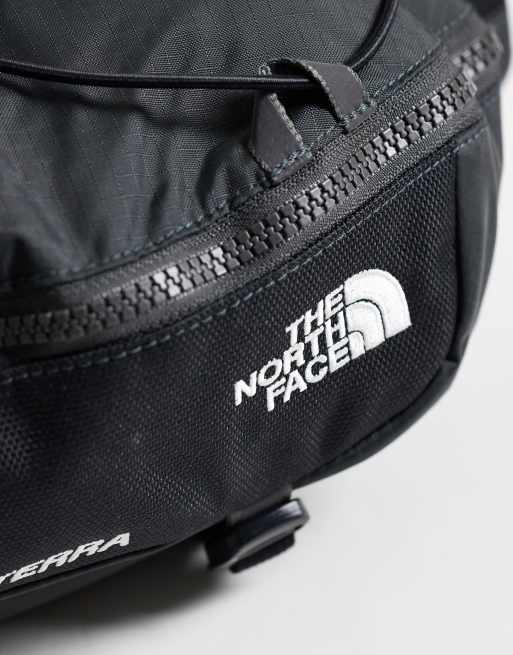 The North Face Terra Lumbar 3L bumbag in black, 3 of 4