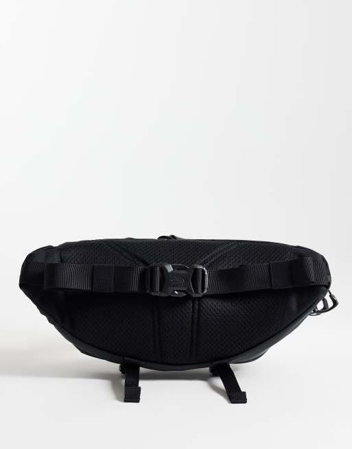 The North Face Terra Lumbar 3L bumbag in black, 4 of 4