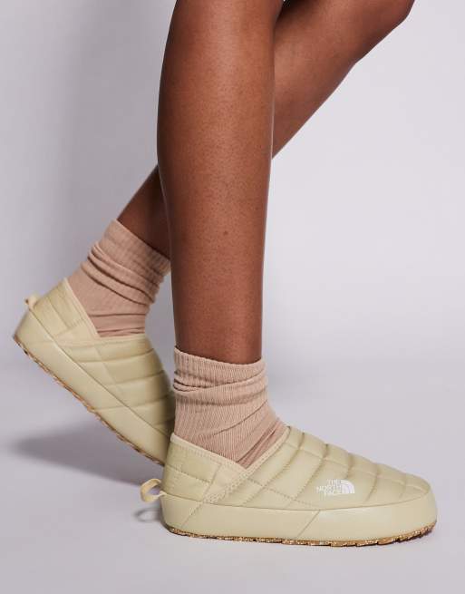 The North Face Thermoball insulated traction mule in gravel beige, 2 of 4