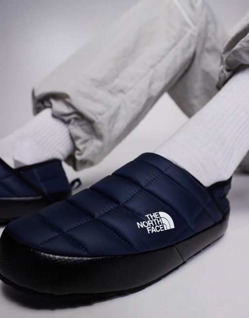 The North Face Thermoball Traction Mules in Marineblau
