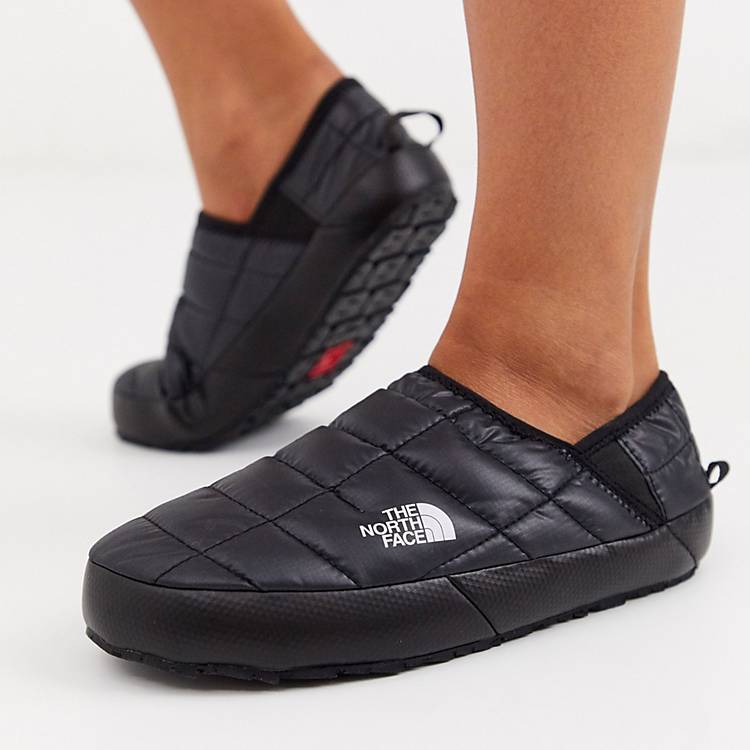 Verstikkend schandaal uitlijning The North Face Thermoball Traction slippers in black | ASOS