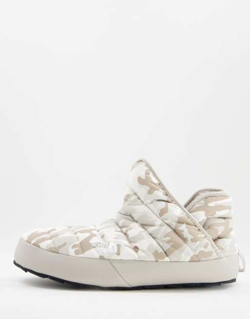 The North Face – Thermoball Traction – Vita kamouflagemönstrade booties