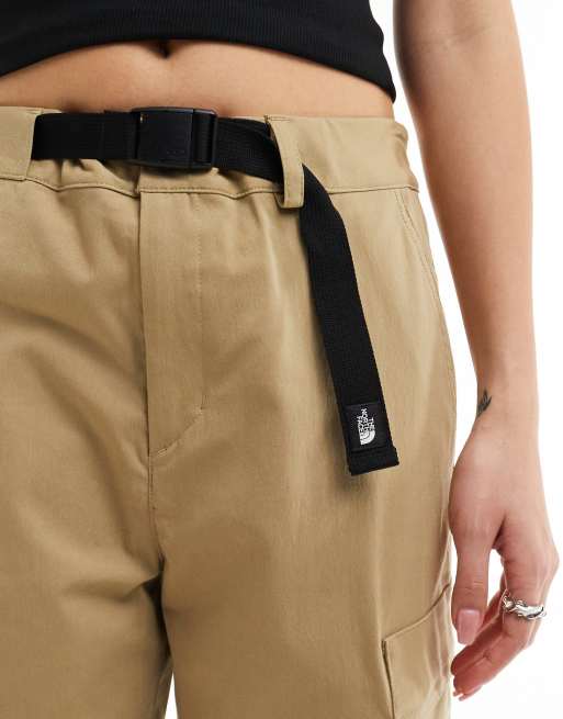 The North Face - Tonegawa - Løstsiddende cargobukser med bælte i beige, 5 af 5
