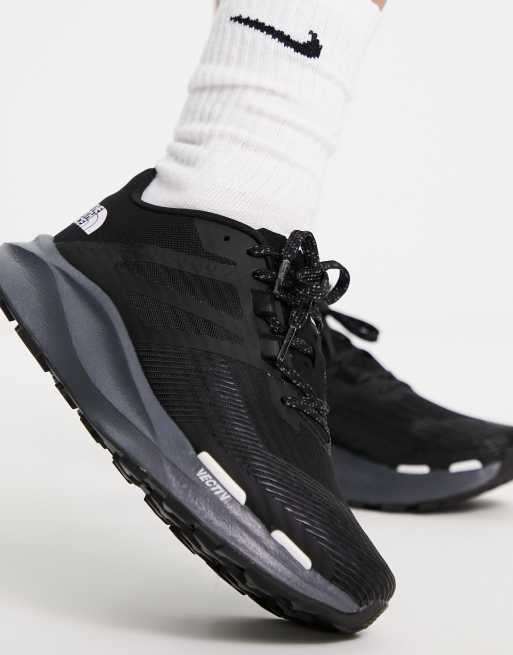 The North Face Trail Running Vectiv Eminus trainers in black, 3 of 4