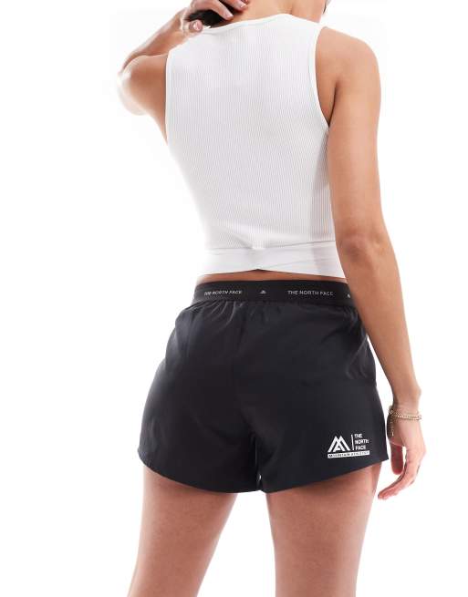 The North Face Training – Czarne szorty z tkaniny z logo, 3 z 5