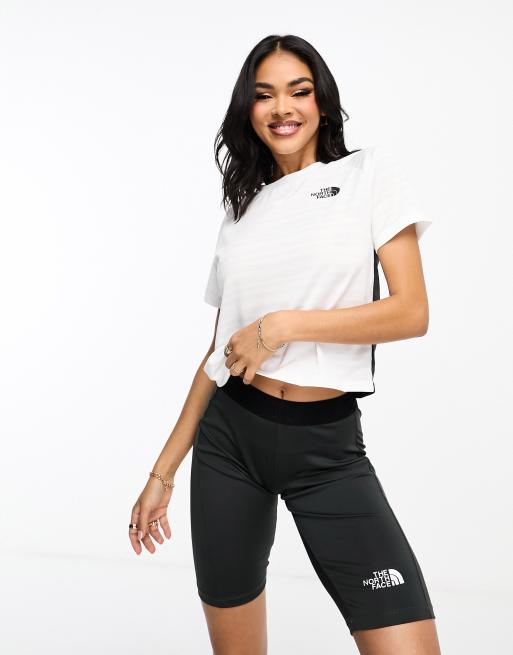 The North Face Training – Mountain Athletic – Funktions-T-Shirt in Weiß